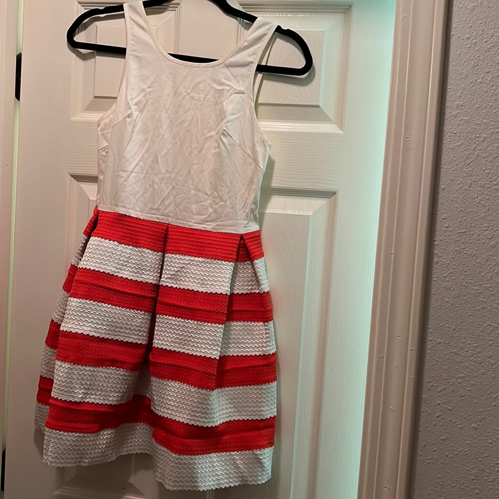 Beautiful dress. Size S. Excellent condition.